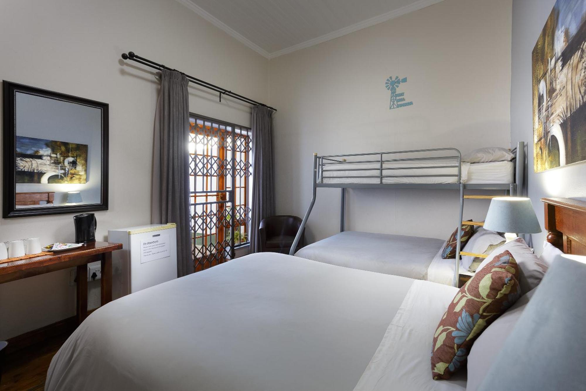 Horse And Mill Guesthouse Colesberg Buitenkant foto