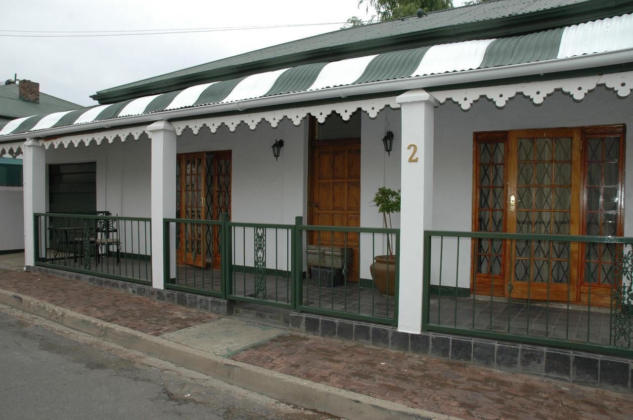 Horse And Mill Guesthouse Colesberg Buitenkant foto